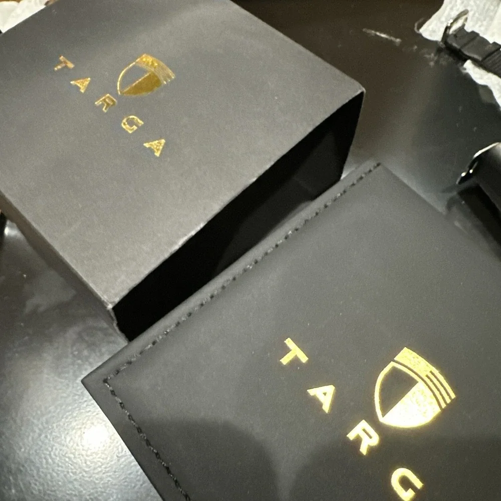 NEW TARGA Gold‎ Steel Black Dial Unisex Watch 41mm Gold-Tone Stainless Mesh Band